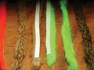 Hareline Magnum Cut Rabbit Zonker Full Pelt - Funky Fly Tying